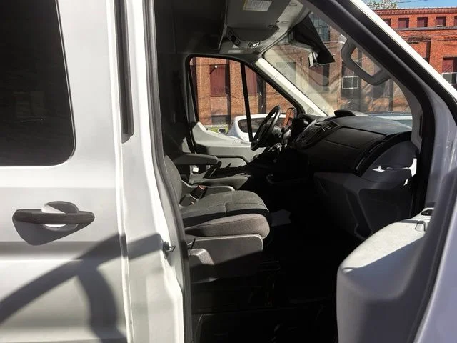 Used 2019 White Ford XLT image 13