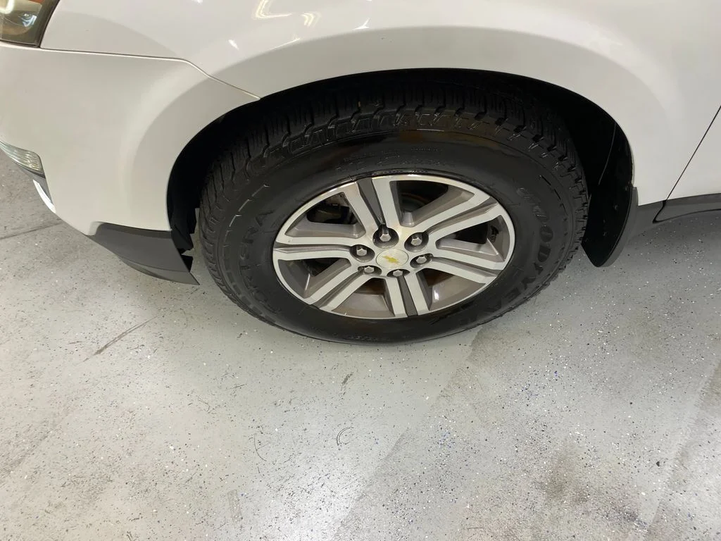 Used 2017 White Chevrolet LT image 11