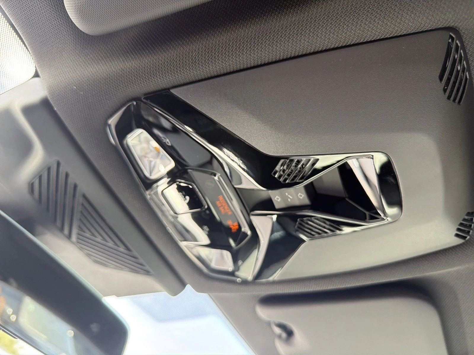 New 2026 Storm Bay Metallic BMW xDrive28i image 35