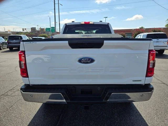 Used 2023 White Ford XL image 7