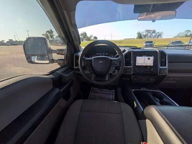 Used 2017 White Ford Lariat image 13