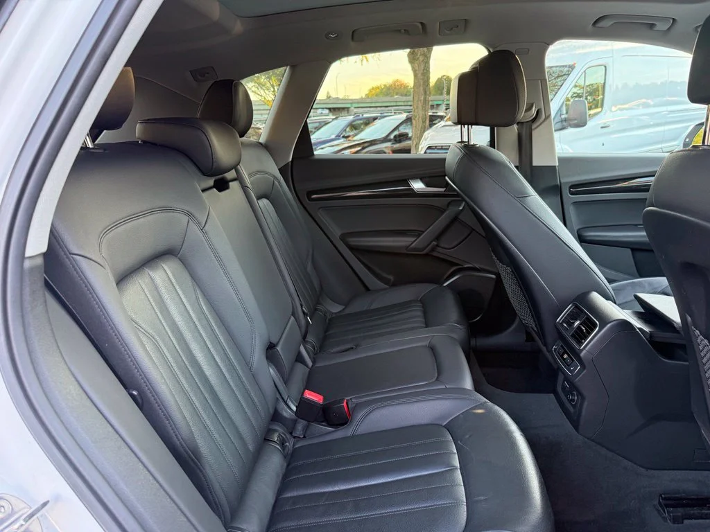 Used 2019 Ibis White Audi 2.0T Premium Plus image 29