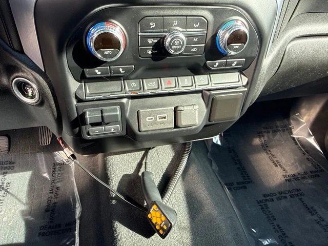 Used 2020 Red GMC SLE image 21