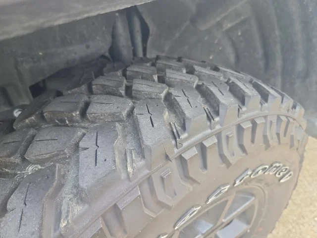 Used 2025 White Jeep High Tide image 31