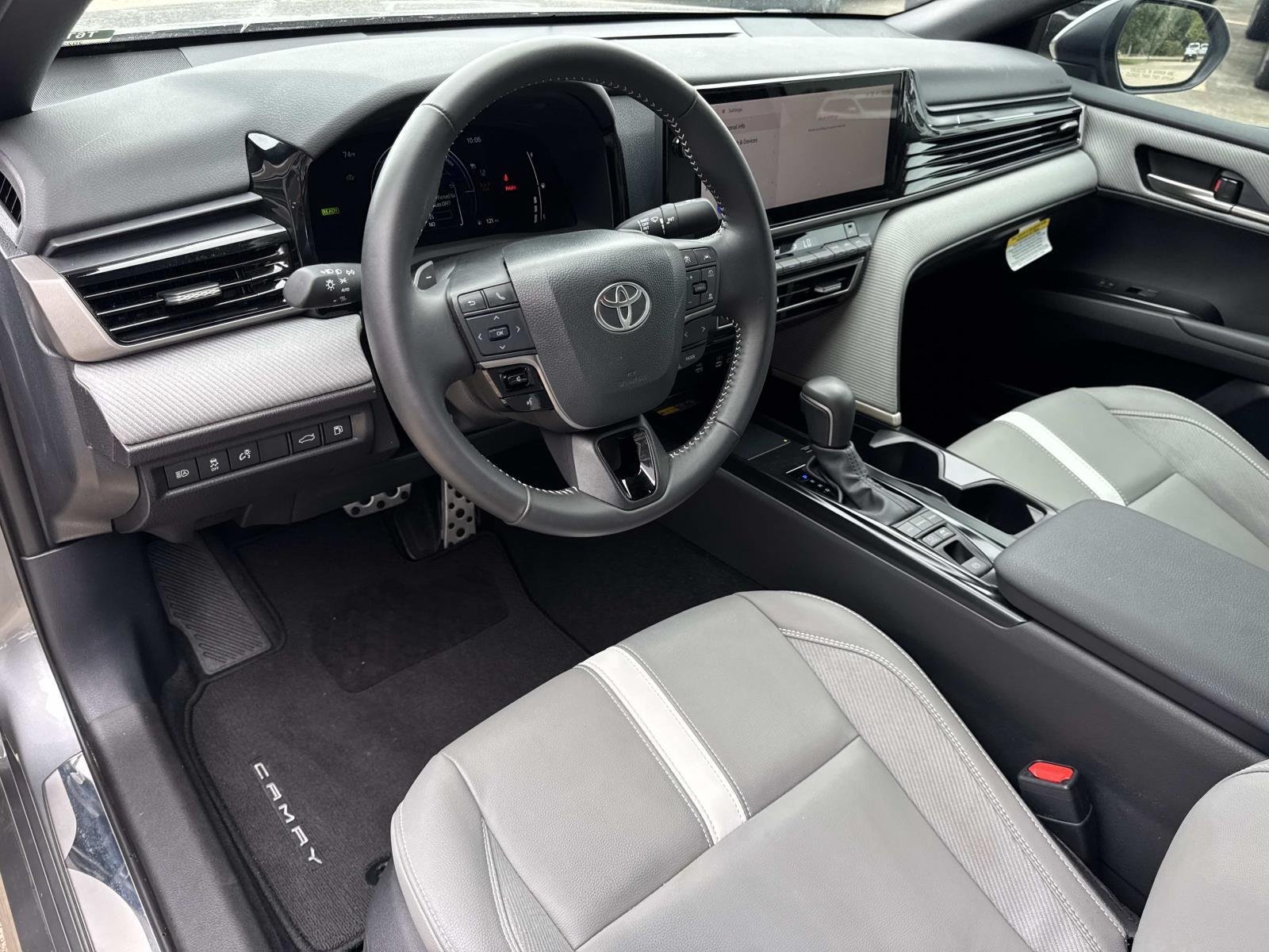 Used 2025 Silver Toyota SE image 17