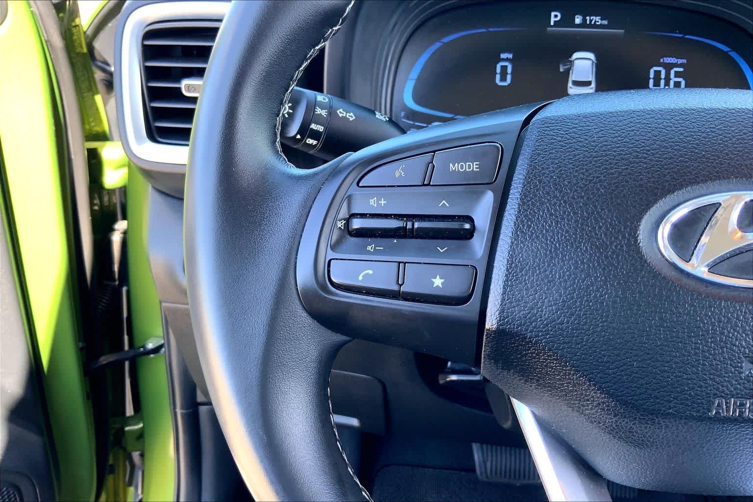 Used 2023 Green Apple Hyundai SEL image 23