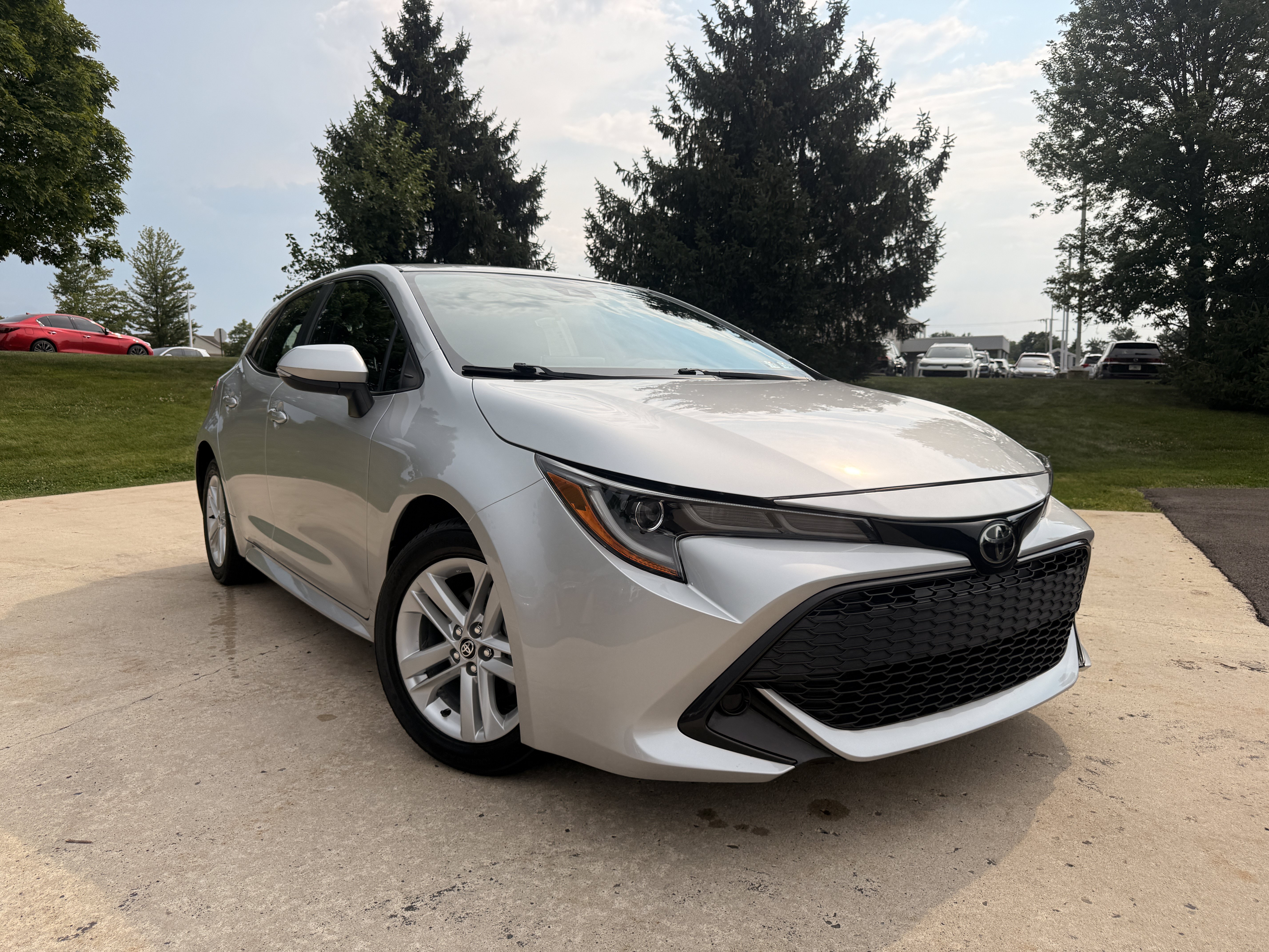 Used 2020  Toyota  image 14