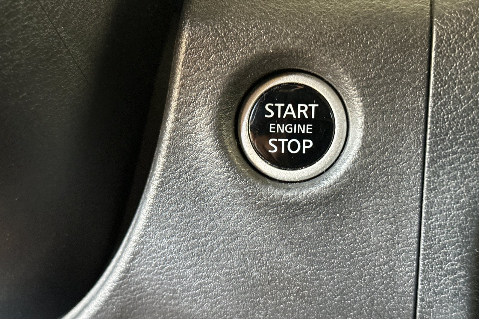 Used 2024 Glacier White Nissan S image 19