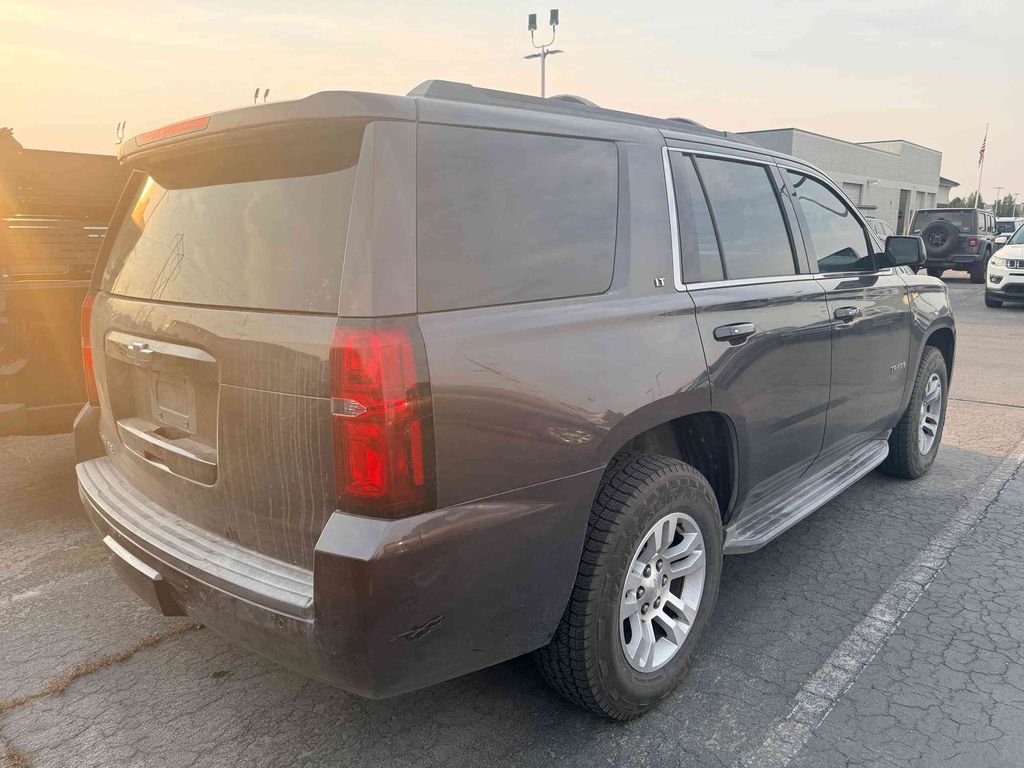Used 2017 Gray Chevrolet LT image 3