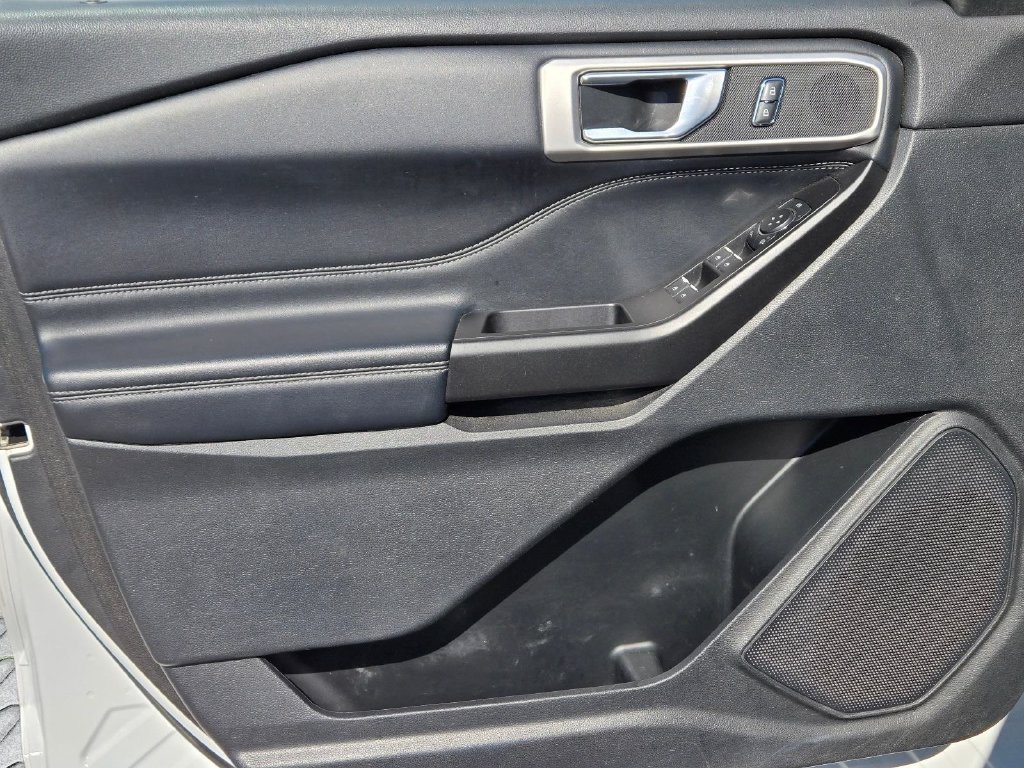 2020 Ford Explorer XLT - Photo 13