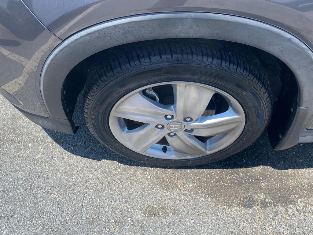 Used 2019  Honda EX image 19