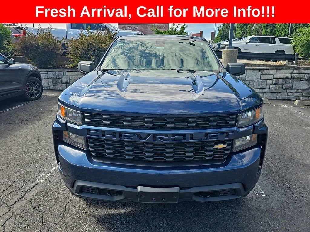Used 2021 Chevrolet Silverado 1500 Custom with VIN 3GCUYBEF5MG325991 for sale in Kansas City