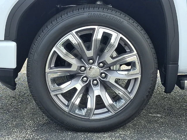 New 2026 Glacier White Tricoat GMC Denali image 5