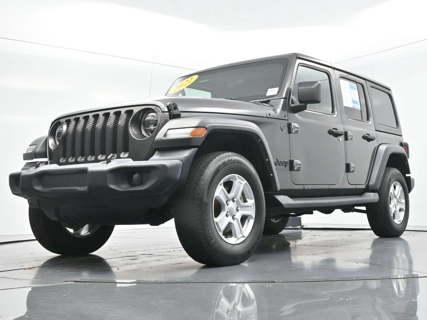 Used 2022 Granite Crystal Metallic Clearcoat Jeep Unlimited Sport S image 47