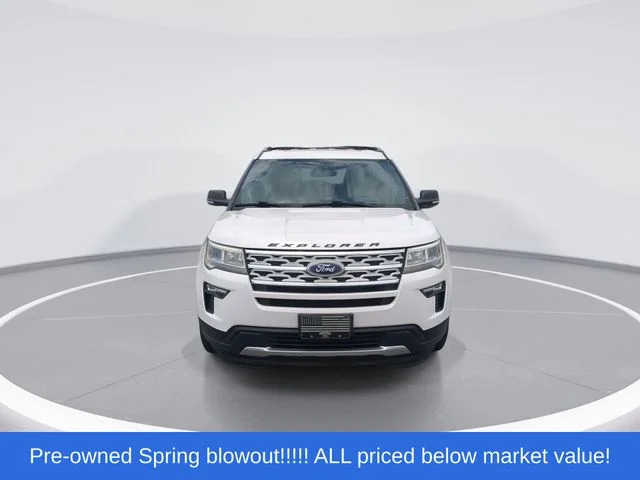 Used 2019 White Ford XLT image 3