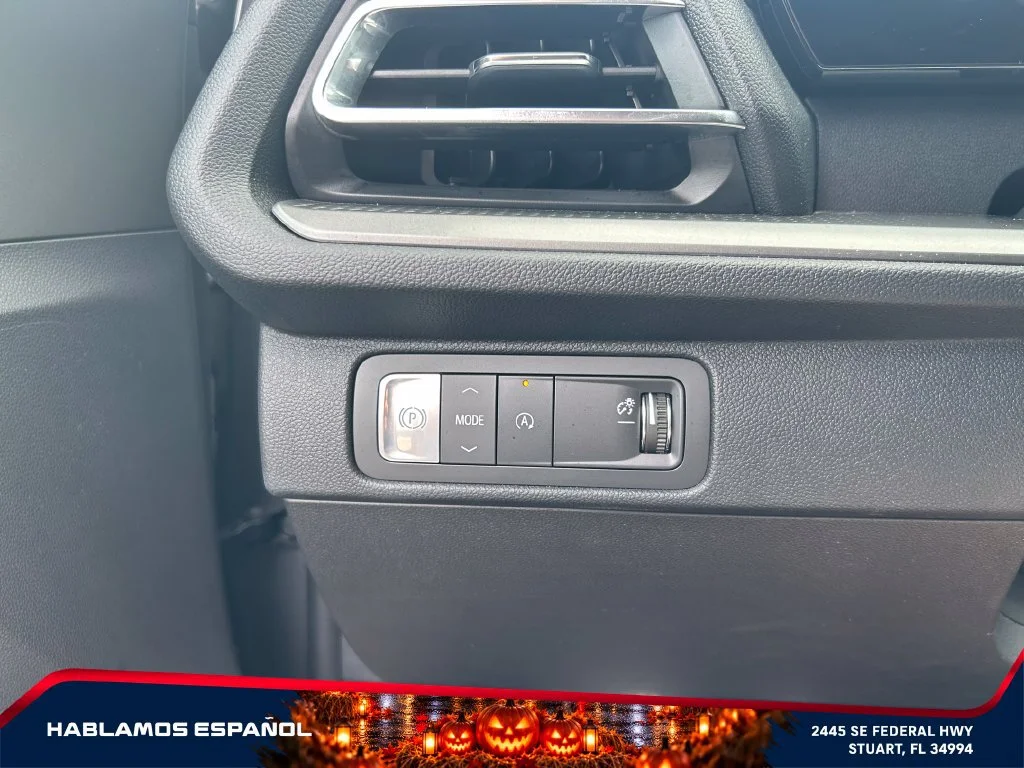Used 2026 Sterling Gray Metallic Chevrolet LT image 18
