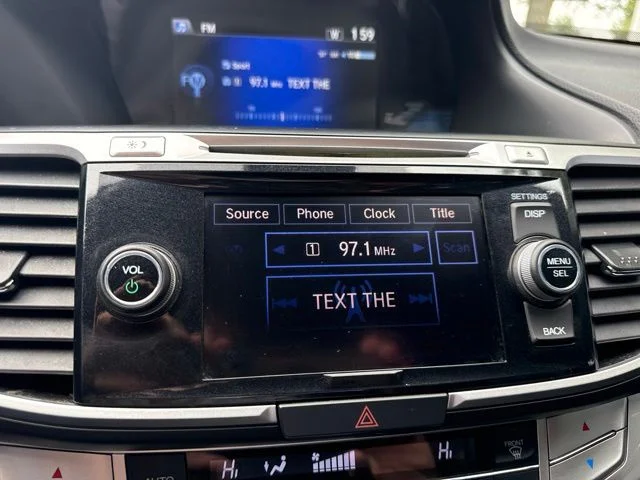 Used 2015 Gray Honda EX-L image 26