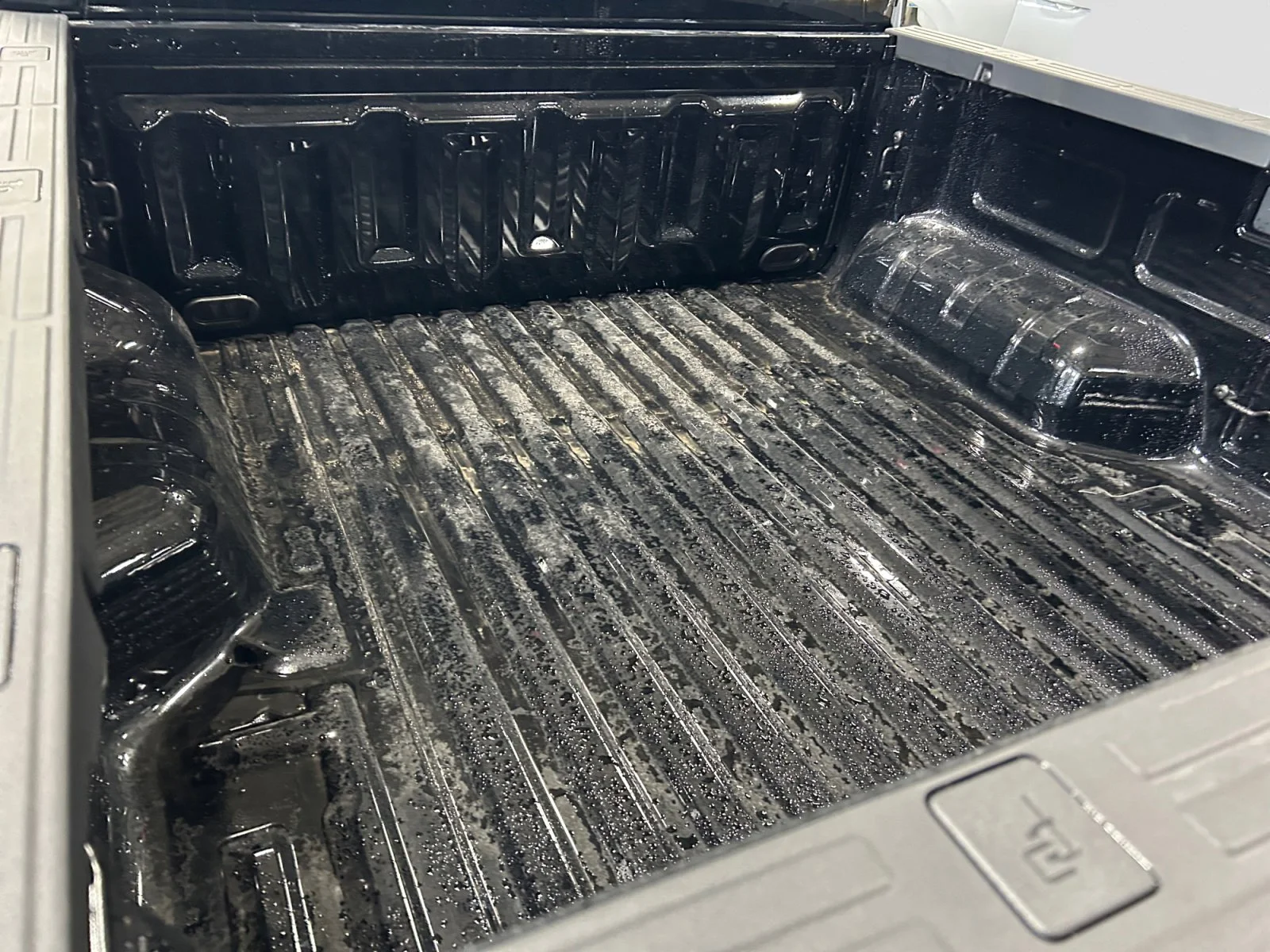 New 2026 Shadow Black Ford XLT image 10