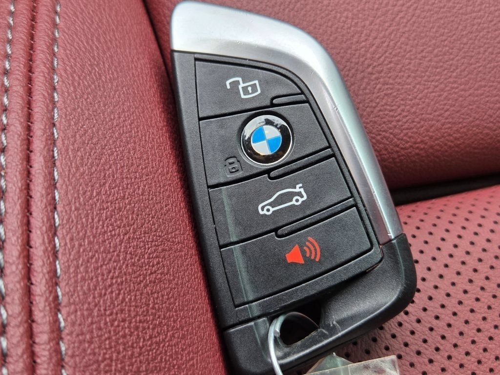 Used 2024 Mineral White Metallic BMW 430i xDrive image 43