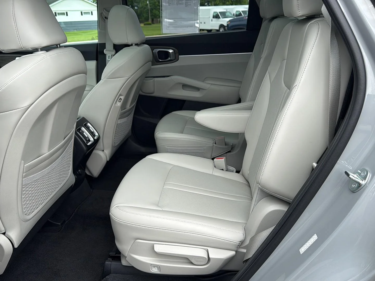 Used 2023 Wolf Gray Kia EX image 12