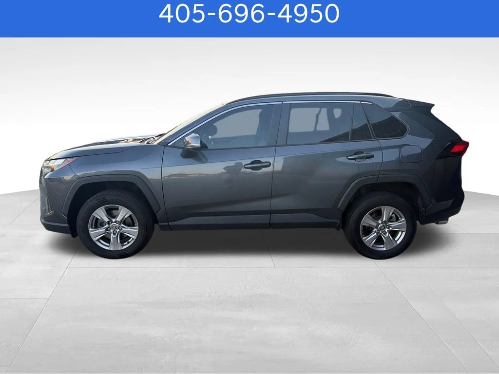 Pre-Owned 2022 Toyota RAV4 XLE