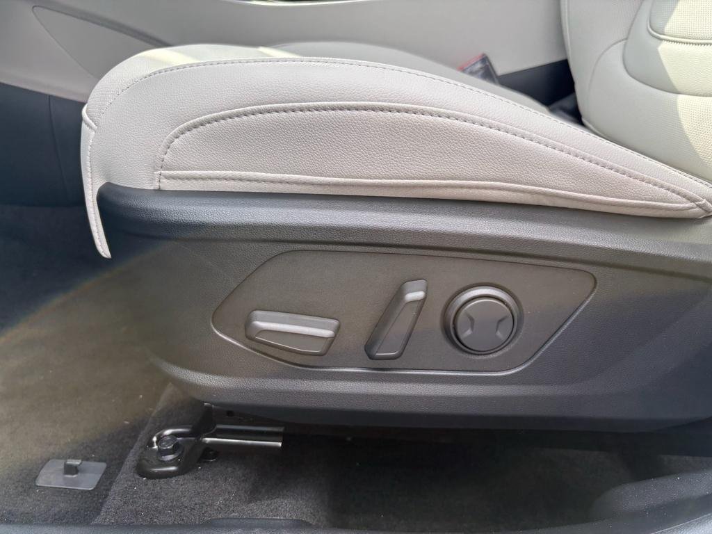 New 2026 Ecotronic Gray Hyundai SEL FWD image 14