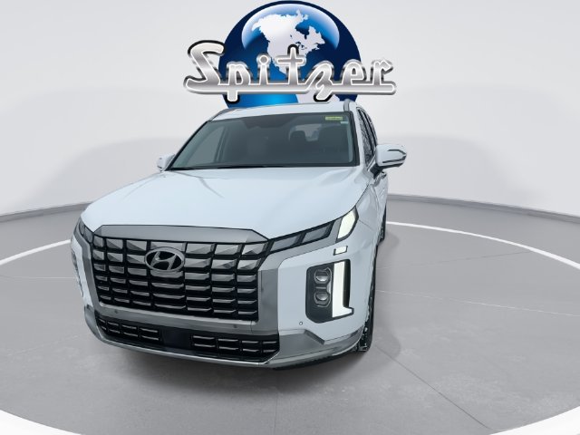 Used 2025 White Hyundai Calligraphy image 7