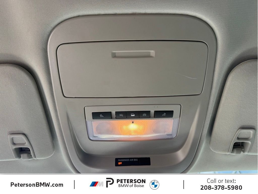 Used 2022 Gray GMC Denali image 31