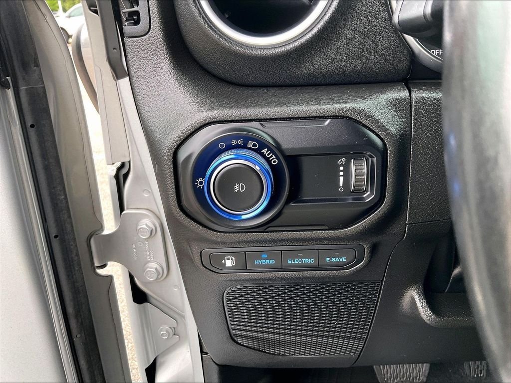 Used 2023 Silver Jeep Sahara 4xe image 26