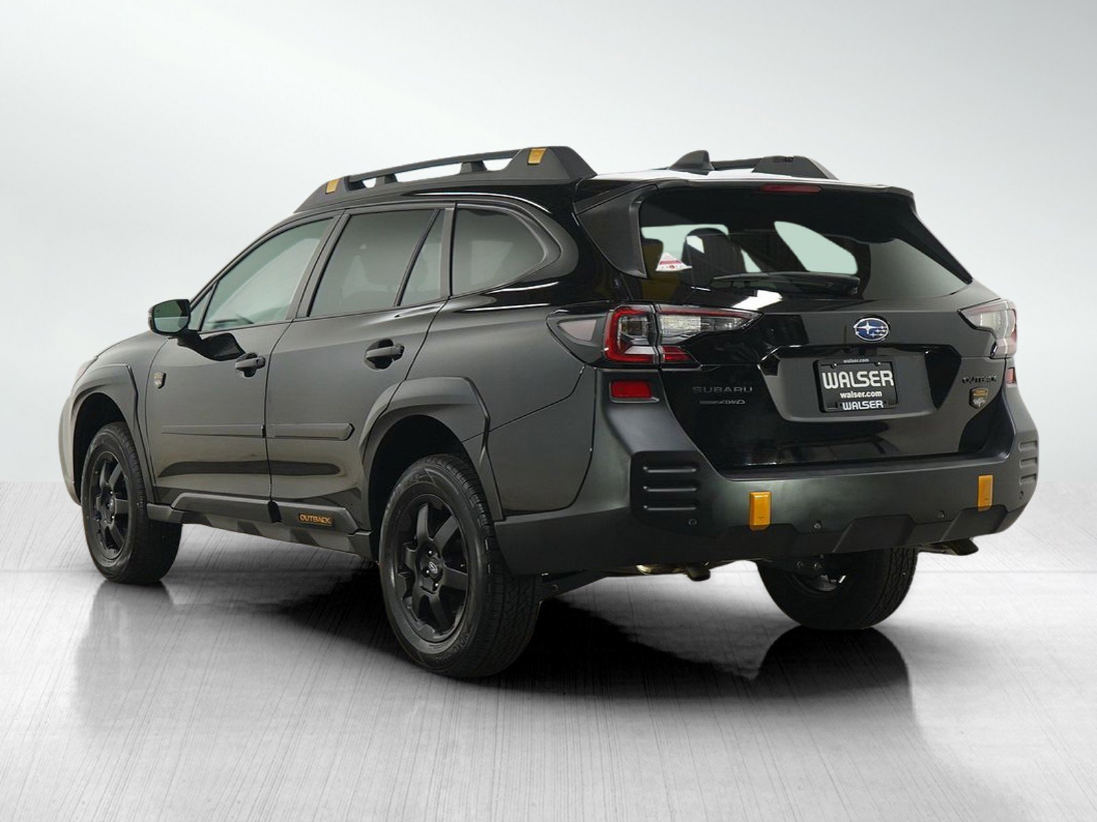 Used 2024 Crystal Black Pearl Subaru Wilderness image 3