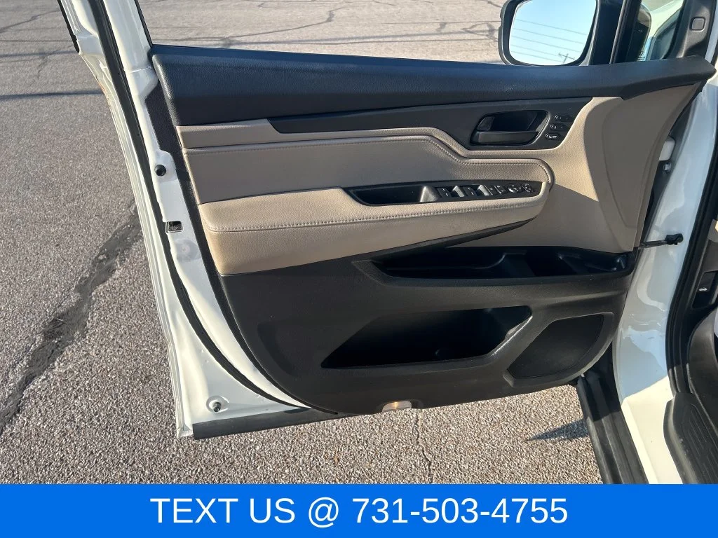 Used 2019 White Honda EX-L image 11