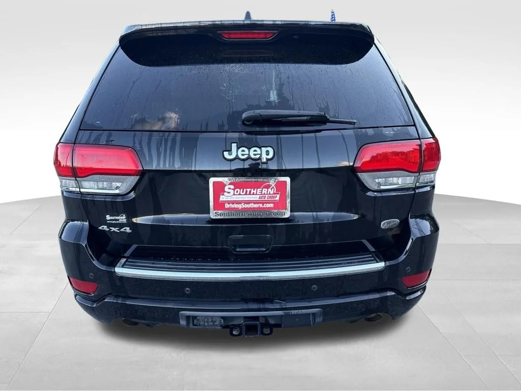Used 2019 Black Jeep Overland image 4