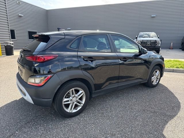 2022 Hyundai Kona SE - Photo 6