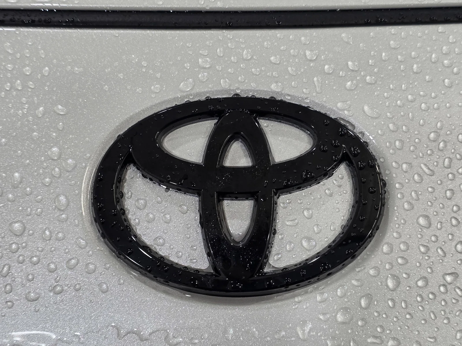 New 2026 Wind Chill Pearl <sup>1</sup> Toyota  XLE Premium image 13