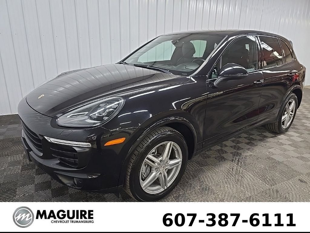 Used 2017 Black Porsche Base image 8