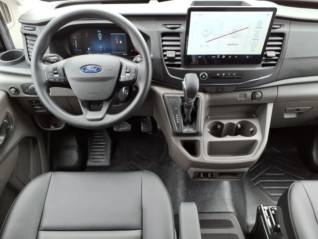 New 2026 Agate Black Metallic Ford Base image 14