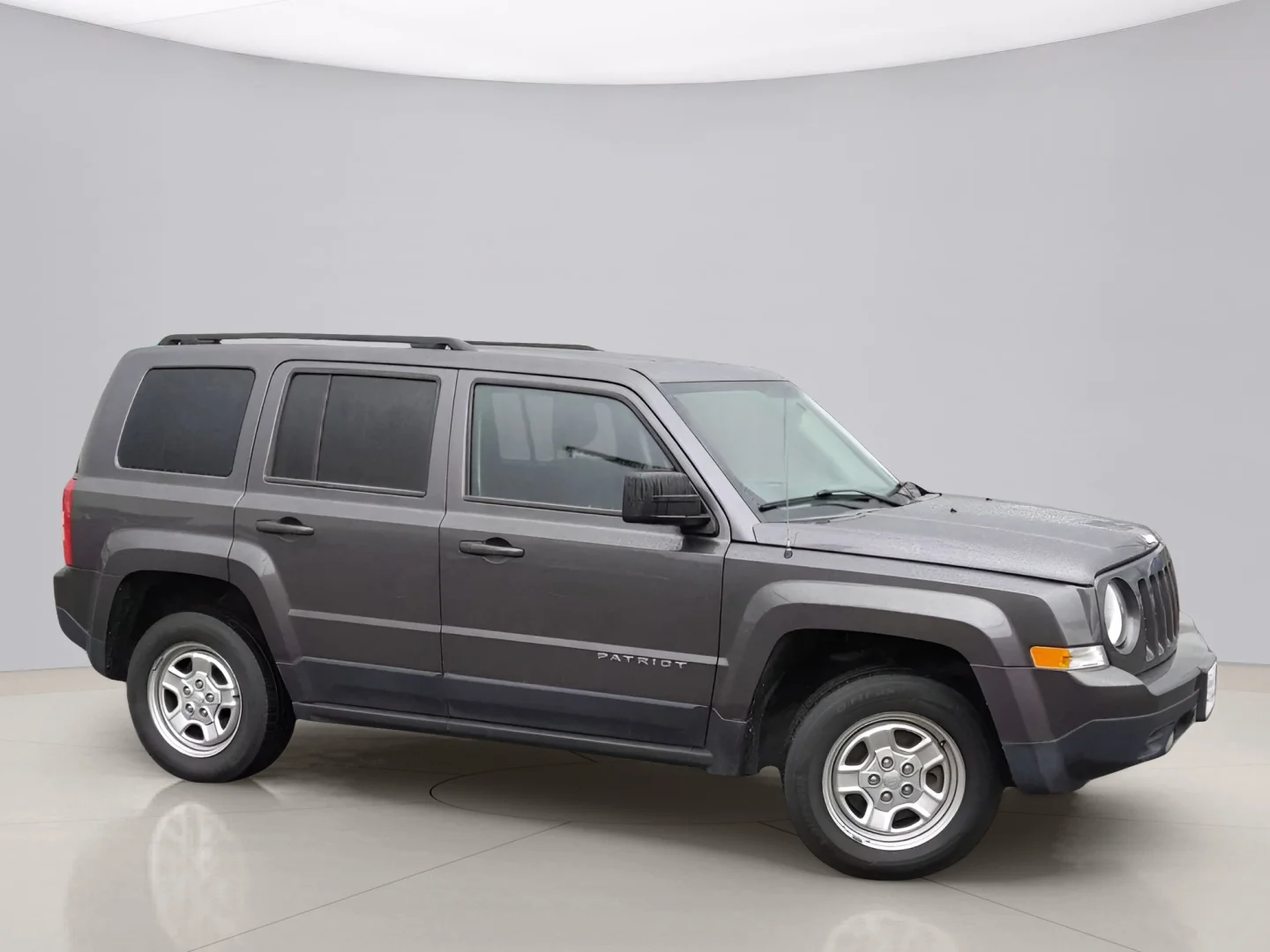 Used 2016 Pewter Jeep SPORT 4WD image 4