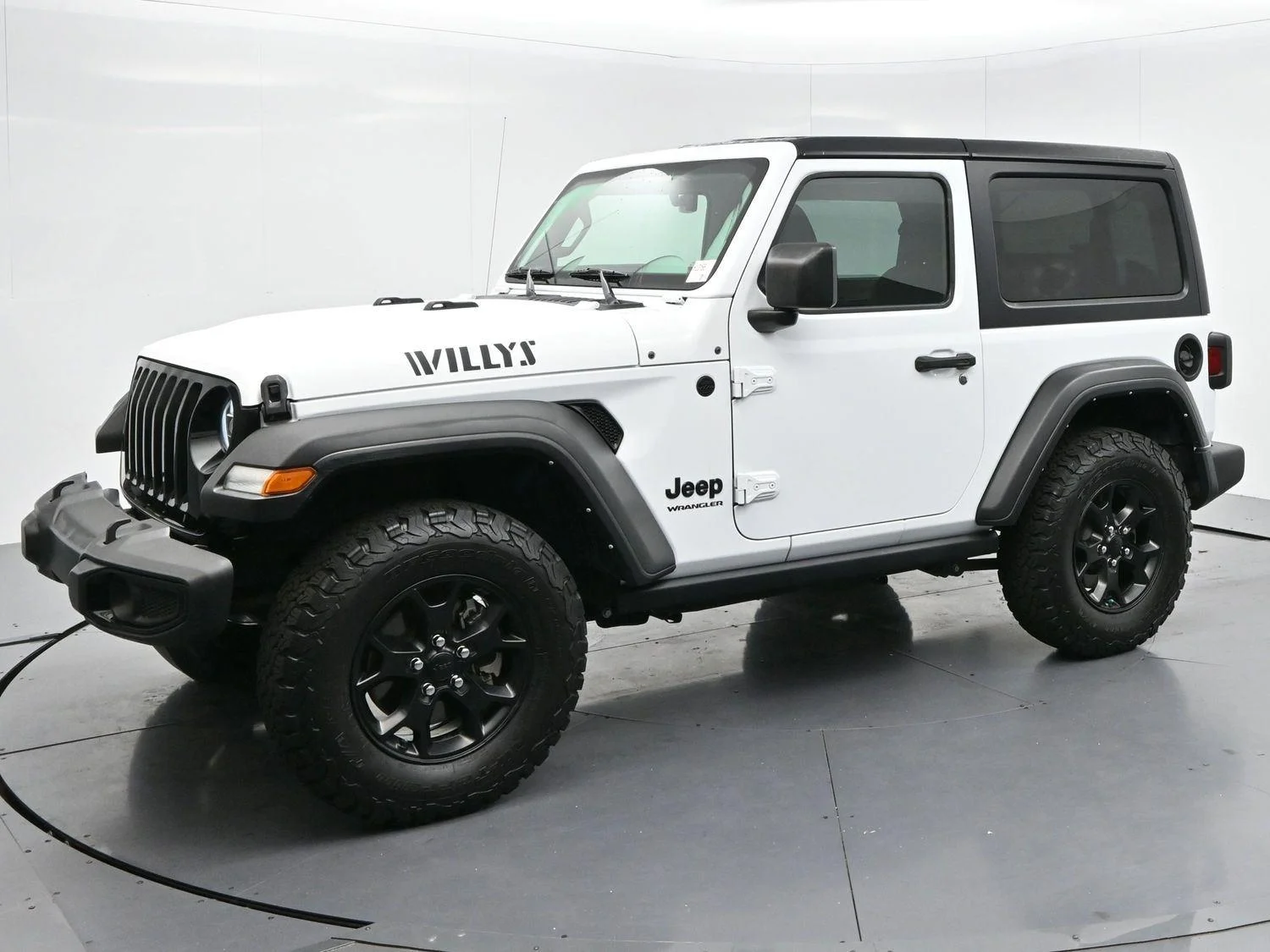 Used 2022 Bright White Clearcoat Jeep Willys image 4