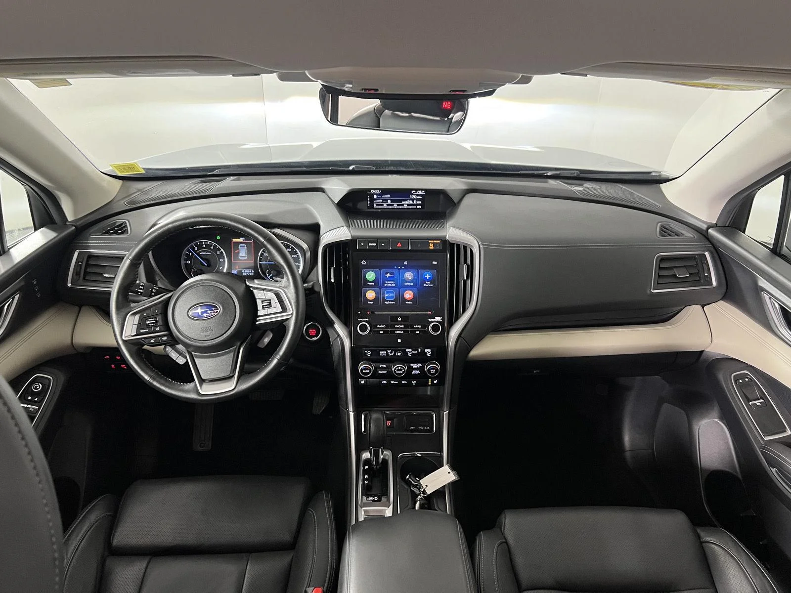 Used 2020 Ice Silver Metallic Subaru Limited image 2