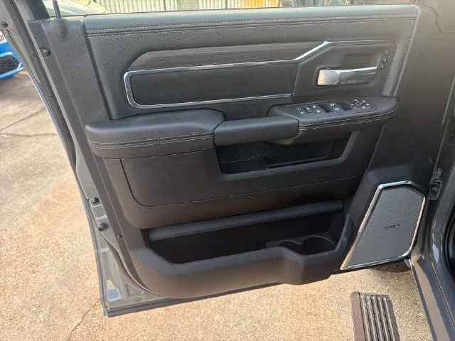 New 2027 Ceramic Gray Clear-Coat Exterior Paint RAM Laramie image 16