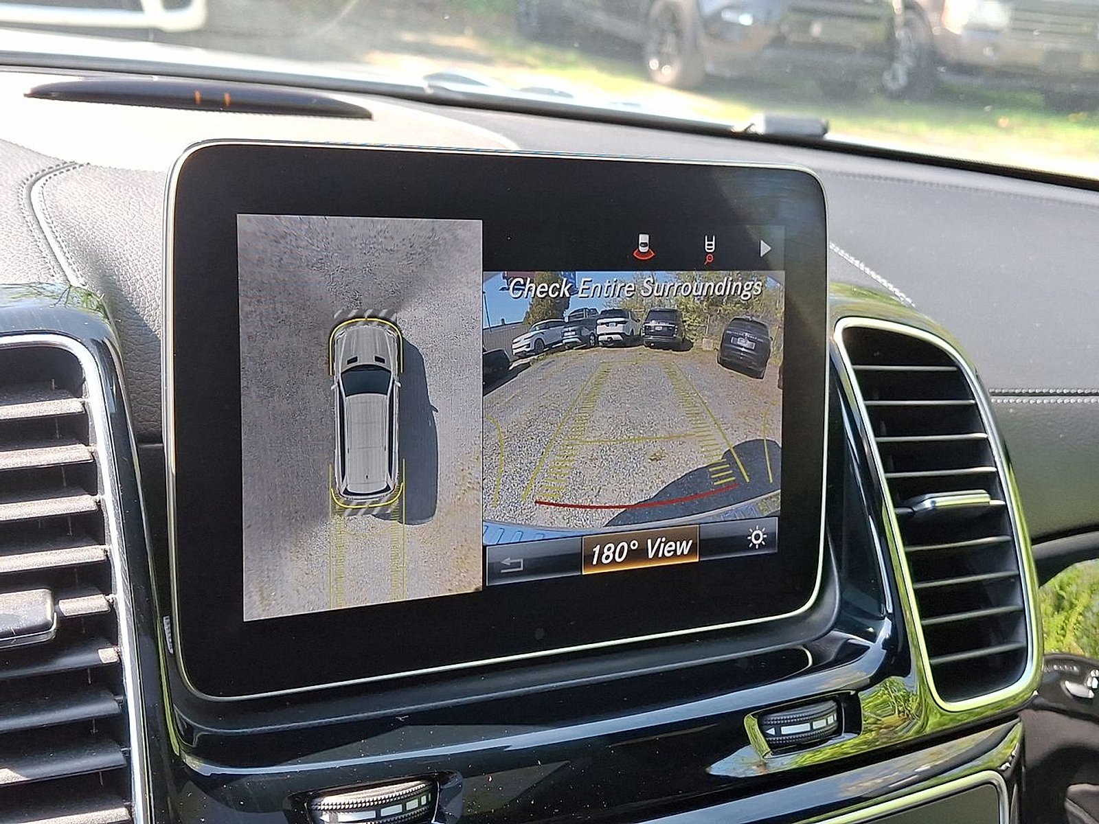 Used 2019 Iridium Silver Metallic - 775 Mercedes-Benz 4MATIC® image 24