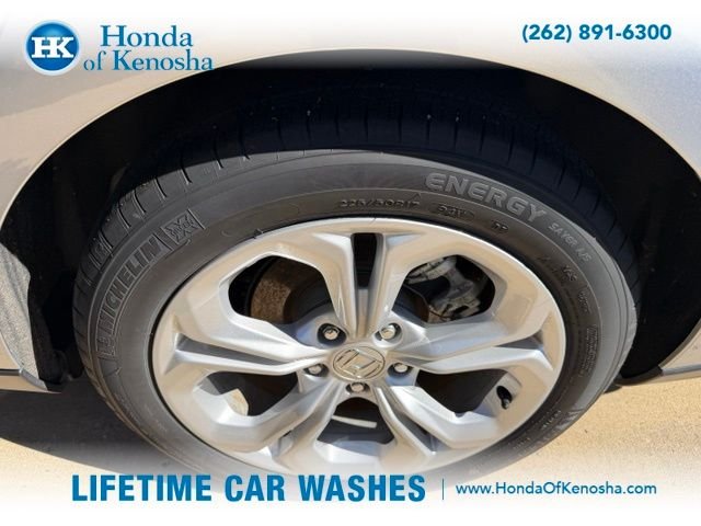 Used 2025 Solar Silver Metallic Honda LX image 3