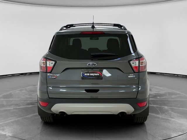 Used 2018 Gray Ford SE image 4