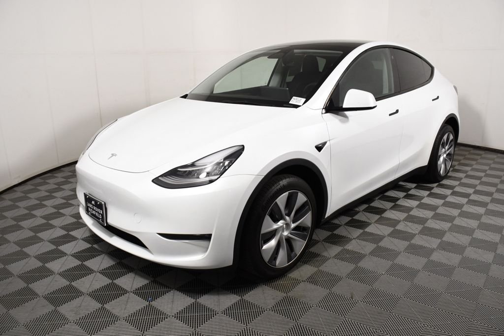 2023 Tesla Model Y Long Range Dual Motor All-Wheel Drive's photo