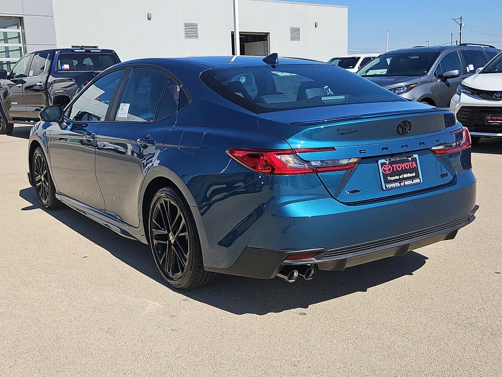New 2026 Ocean Gem Toyota SE image 2
