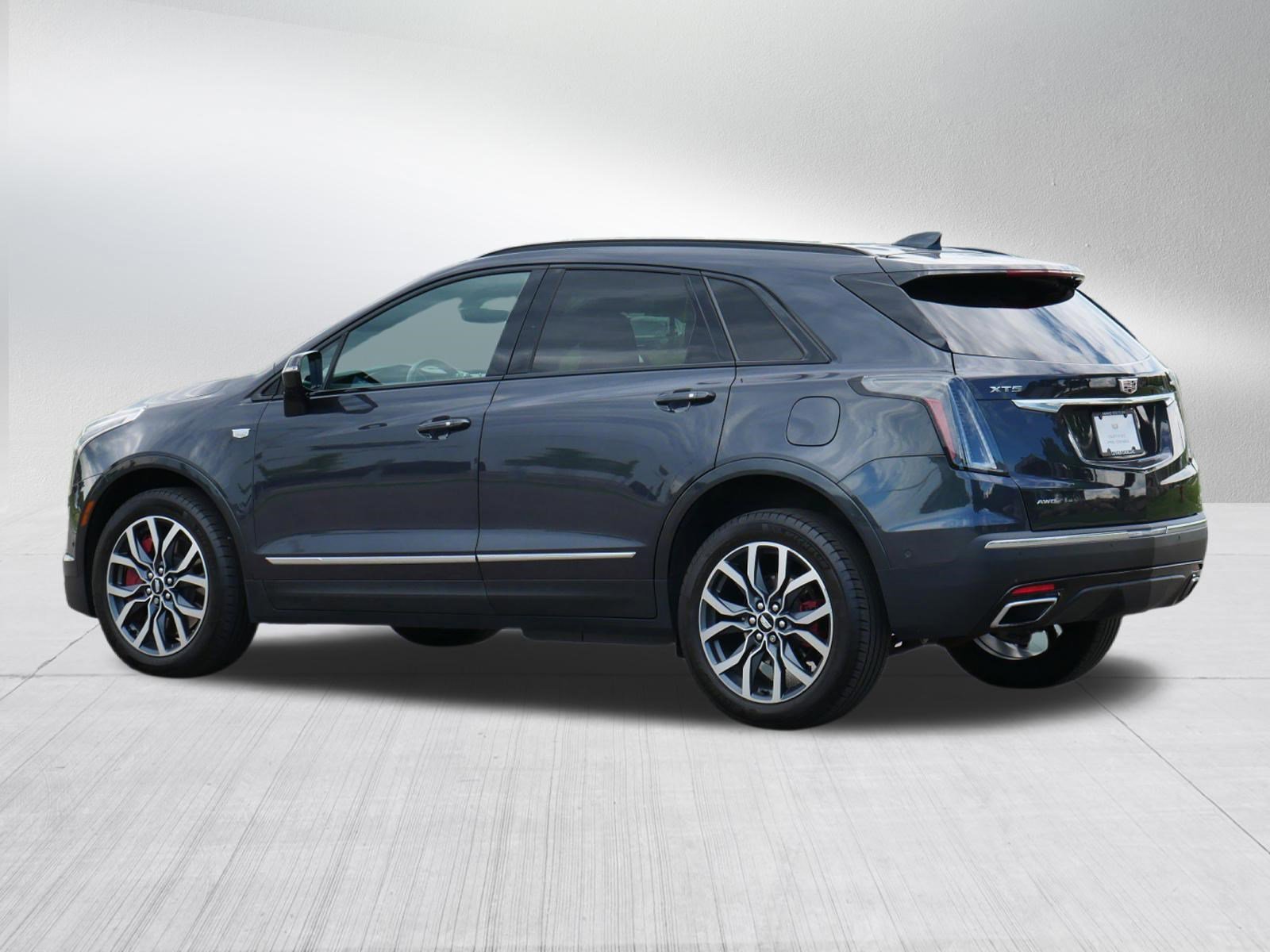 Used 2023 Wilder Metallic Cadillac Sport image 5