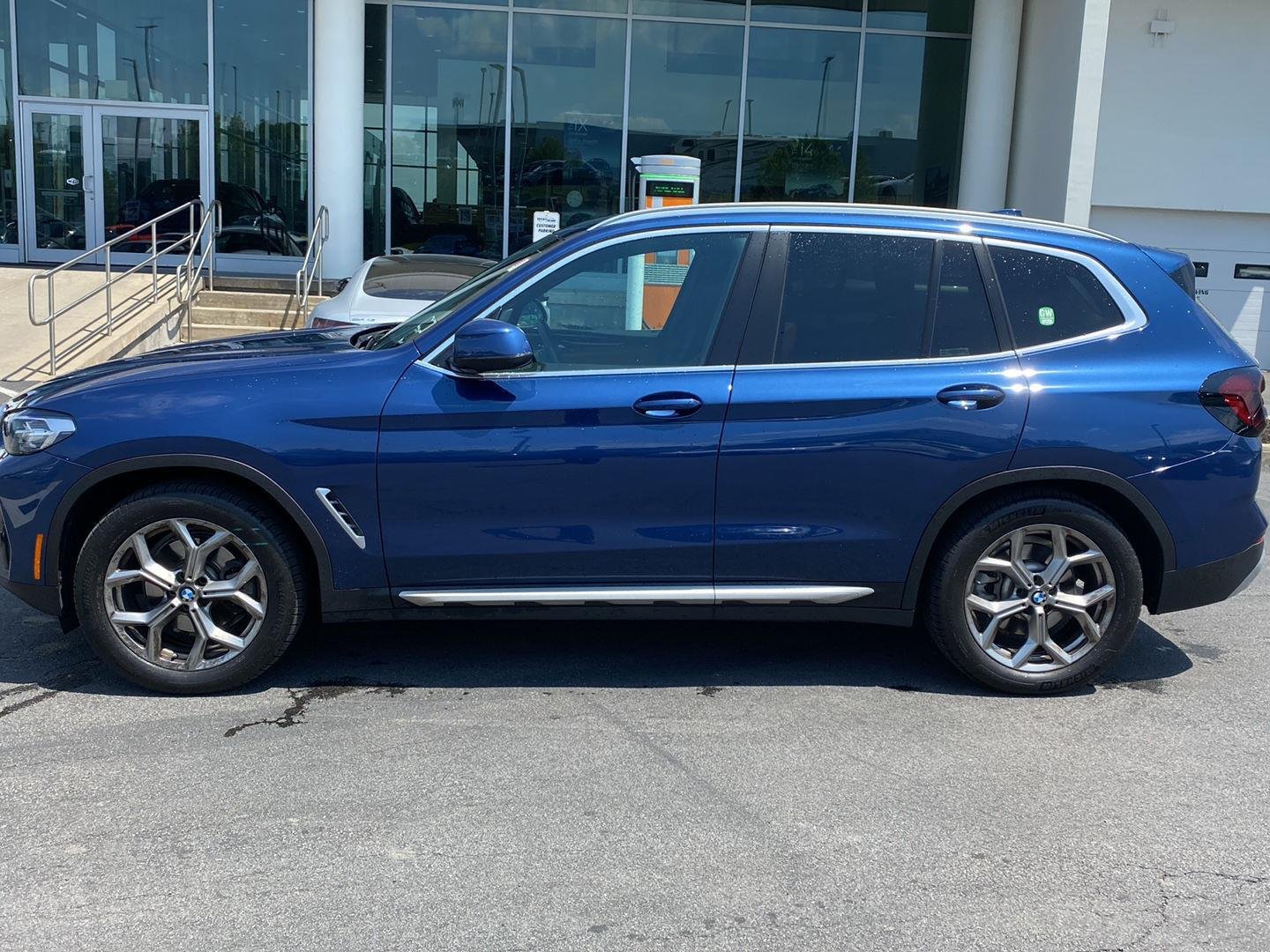 Certified Used 2024 Phytonic Blue Metallic BMW xDrive30i image 4
