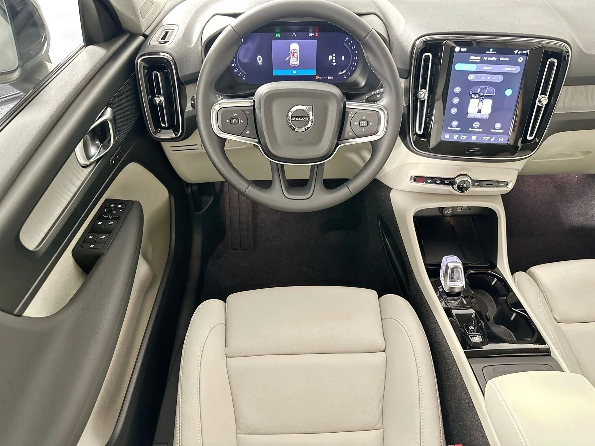 New 2026 Vapour Grey Volvo Plus image 23