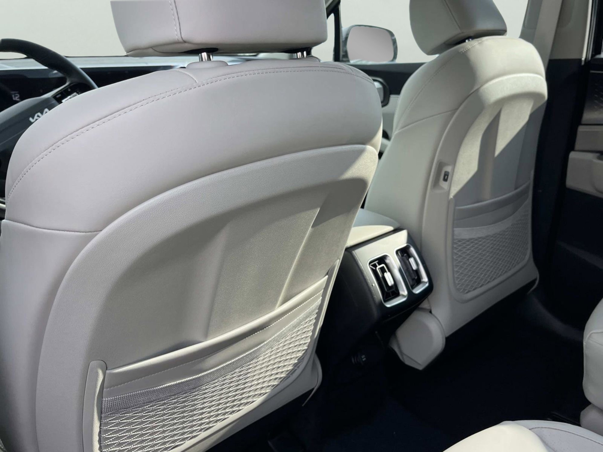 New 2026 Interstellar Gray Kia EX image 21