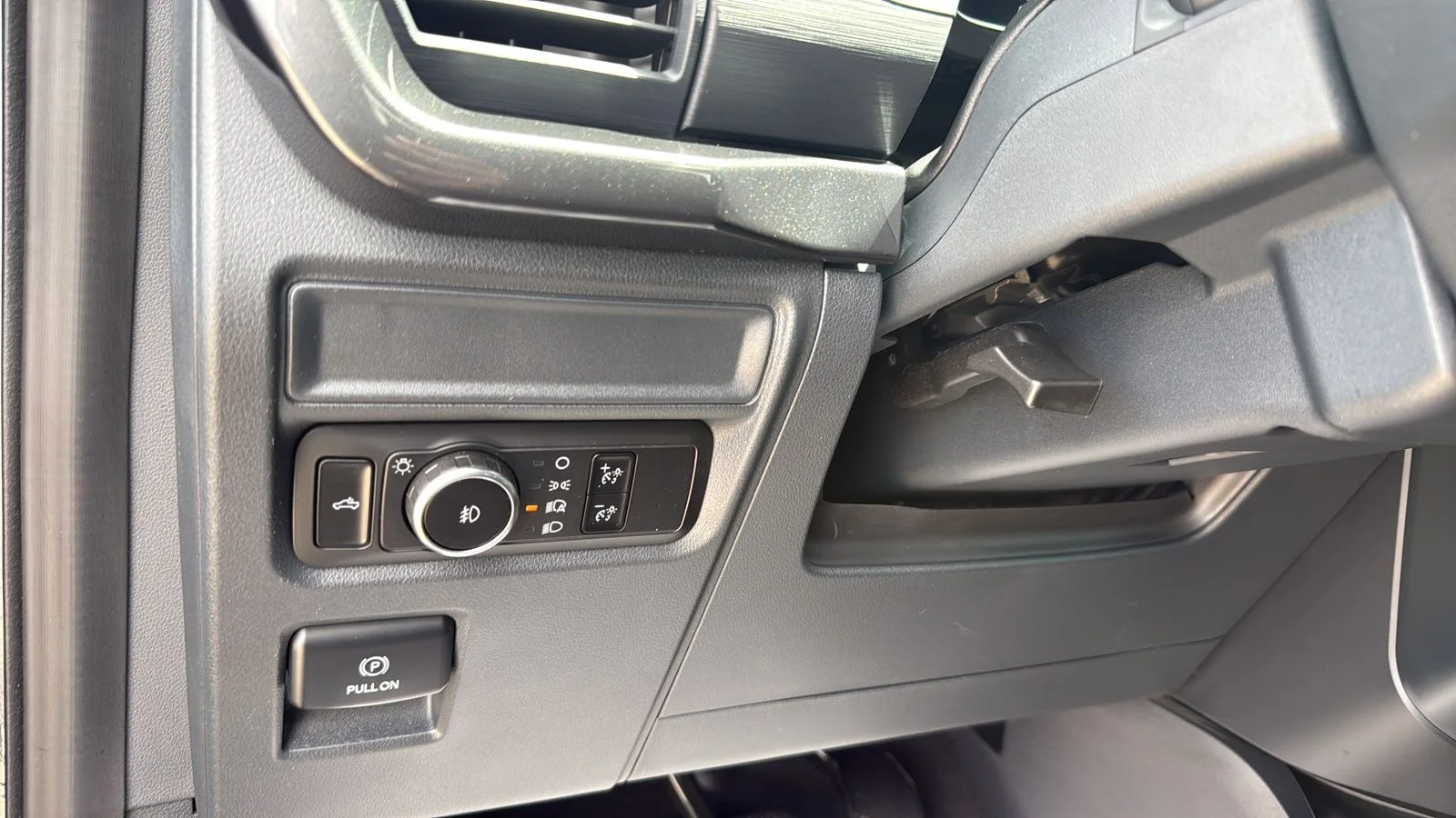 Used 2024 Gray Ford STX image 17